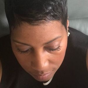 Meet your Posher, Aytina